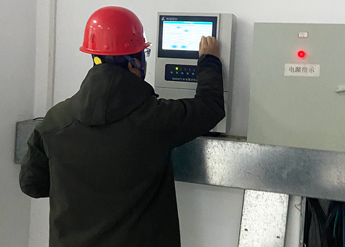 How to use and maintain the fixed gas detection alarm safely