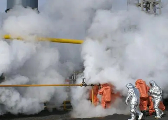 Application of ammonia gas detector in practical work